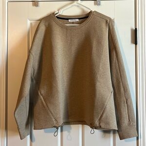 Banana Republic BR standard tan sweatshirt. Large.